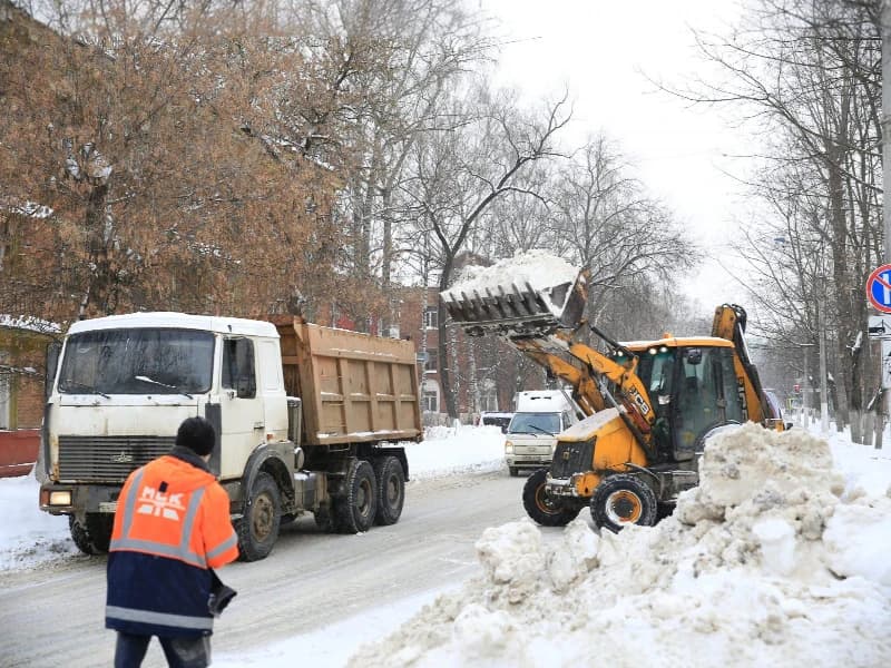 Уборка и вывоз снега